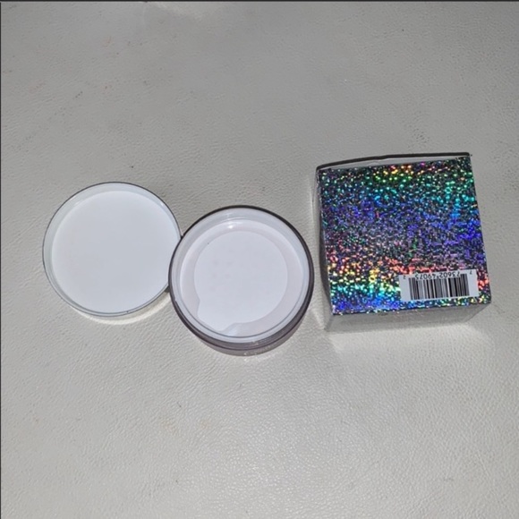 Mac Patrick Starr Setting Powder - Picture 2 of 2